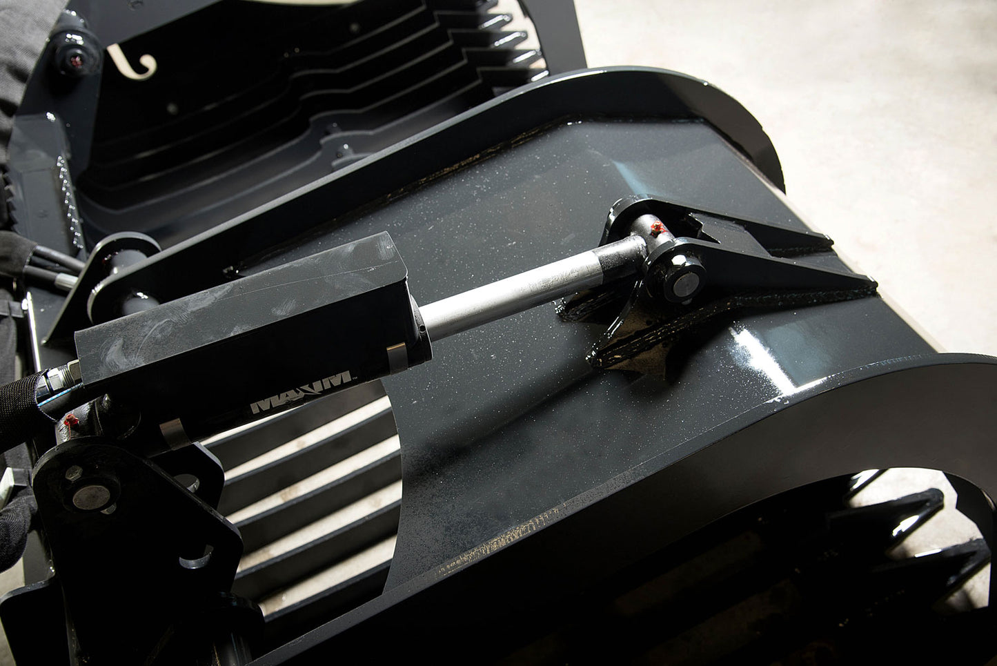 Rock Grapple - Commercial Duty - by Jenkins Iron & Steel